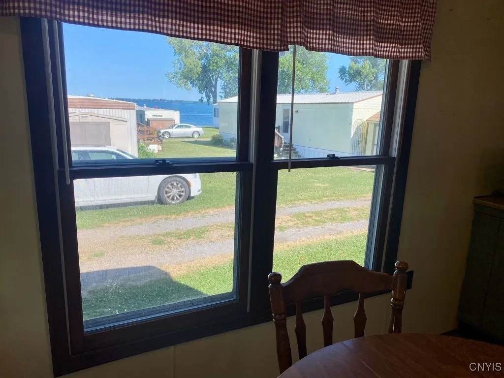 33163 Nys Route 12e, Cape Vincent, New York 13618, Cape Vincent, New York 13618, 2 Bedrooms Bedrooms, 4 Rooms Rooms,2 BathroomsBathrooms,Residential,For Sale,33163 Nys Route 12e, Cape Vincent, New York 13618,S1623711
