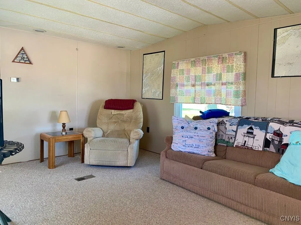 33163 Nys Route 12e, Cape Vincent, New York 13618, Cape Vincent, New York 13618, 2 Bedrooms Bedrooms, 4 Rooms Rooms,2 BathroomsBathrooms,Residential,For Sale,33163 Nys Route 12e, Cape Vincent, New York 13618,S1623711