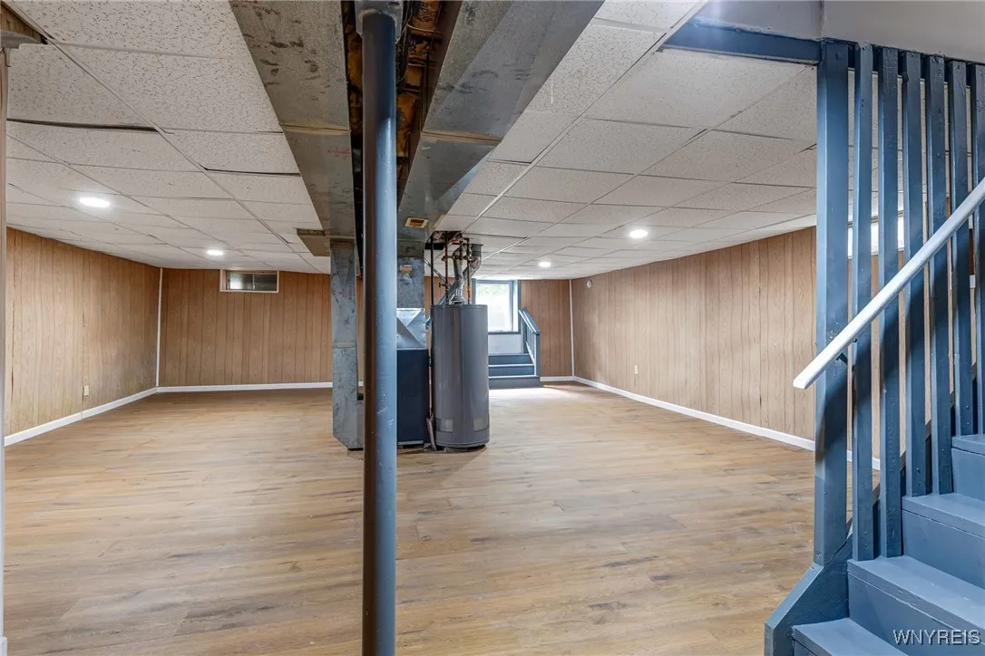 82 John Paul Court, Buffalo, New York 14206, Buffalo, New York 14206, 4 Bedrooms Bedrooms, 7 Rooms Rooms,2 BathroomsBathrooms,Residential,For Sale,82 John Paul Court, Buffalo, New York 14206,B1623656