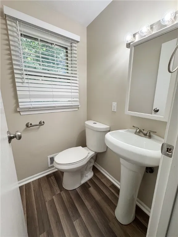 118 S Ridge Trl, Perinton, New York 14450, Perinton, New York 14450, 4 Bedrooms Bedrooms, 8 Rooms Rooms,2 BathroomsBathrooms,Residential,For Sale,118 S Ridge Trl, Perinton, New York 14450,R1623758