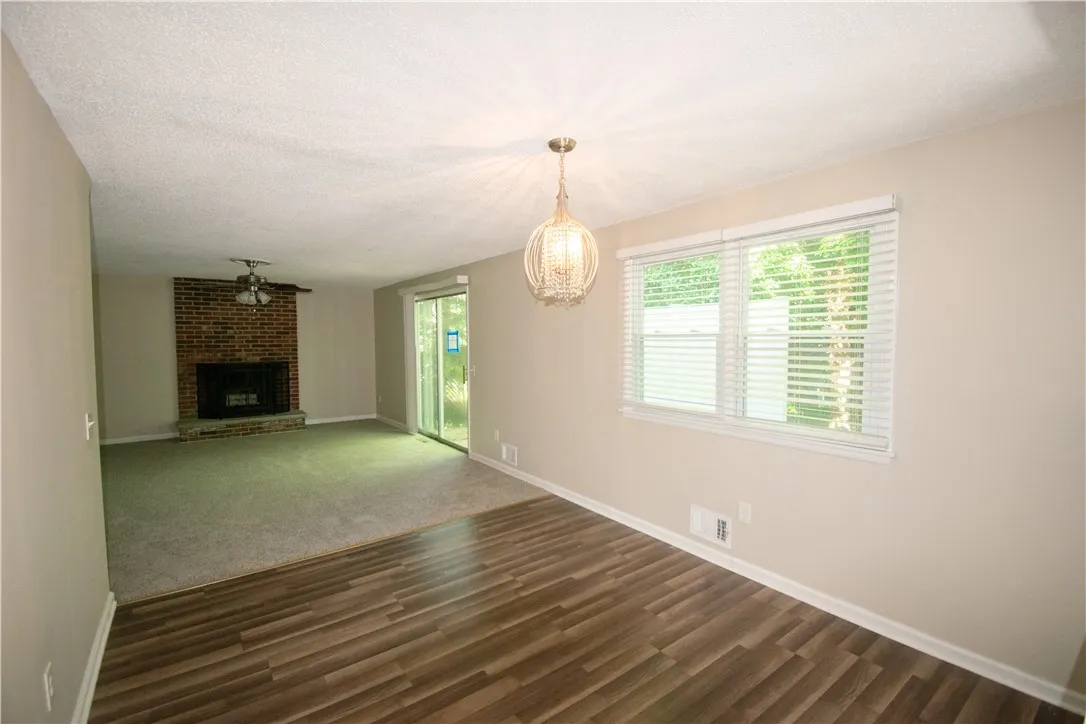 118 S Ridge Trl, Perinton, New York 14450, Perinton, New York 14450, 4 Bedrooms Bedrooms, 8 Rooms Rooms,2 BathroomsBathrooms,Residential,For Sale,118 S Ridge Trl, Perinton, New York 14450,R1623758