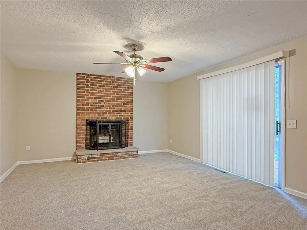 118 S Ridge Trl, Perinton, New York 14450, Perinton, New York 14450, 4 Bedrooms Bedrooms, 8 Rooms Rooms,2 BathroomsBathrooms,Residential,For Sale,118 S Ridge Trl, Perinton, New York 14450,R1623758