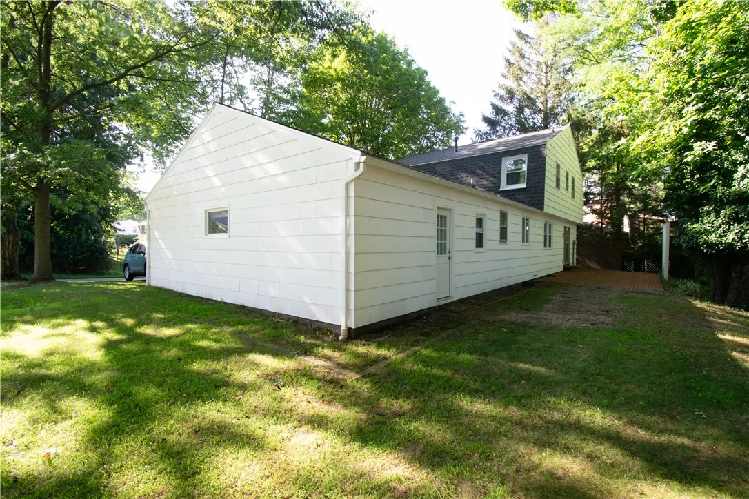 118 S Ridge Trl, Perinton, New York 14450, Perinton, New York 14450, 4 Bedrooms Bedrooms, 8 Rooms Rooms,2 BathroomsBathrooms,Residential,For Sale,118 S Ridge Trl, Perinton, New York 14450,R1623758
