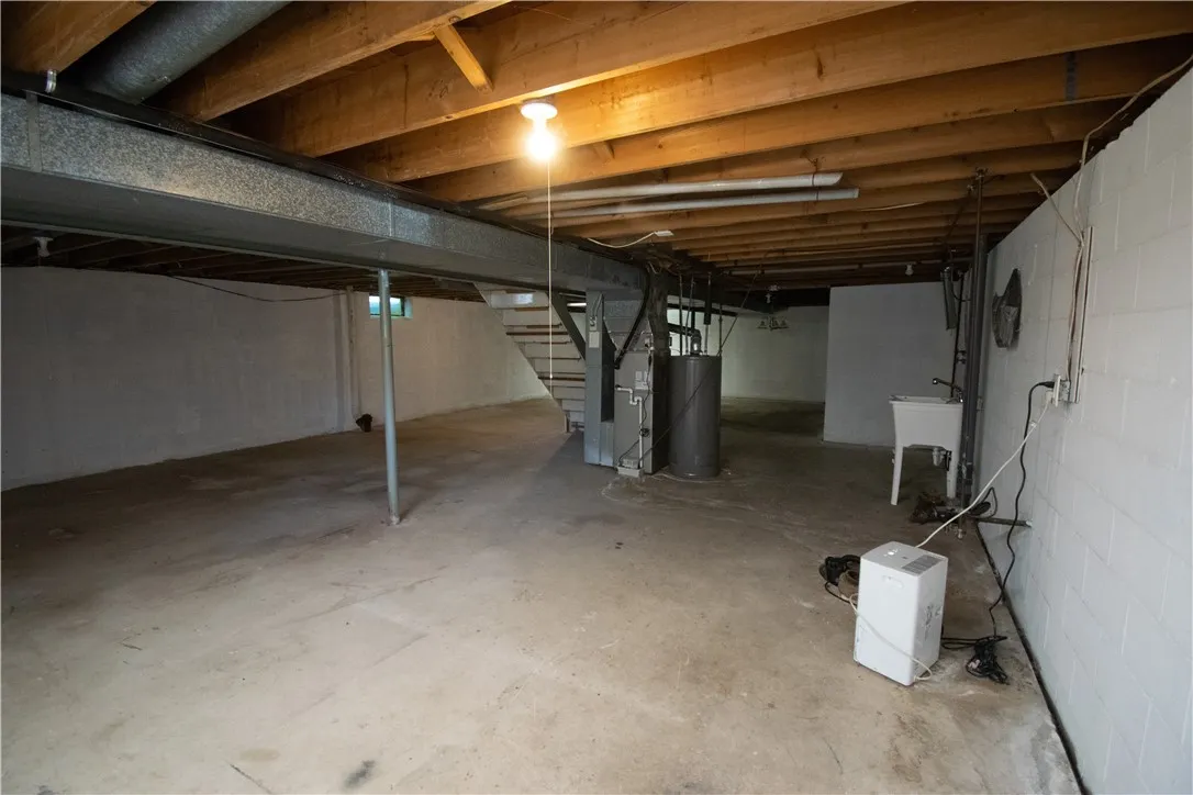 118 S Ridge Trl, Perinton, New York 14450, Perinton, New York 14450, 4 Bedrooms Bedrooms, 8 Rooms Rooms,2 BathroomsBathrooms,Residential,For Sale,118 S Ridge Trl, Perinton, New York 14450,R1623758