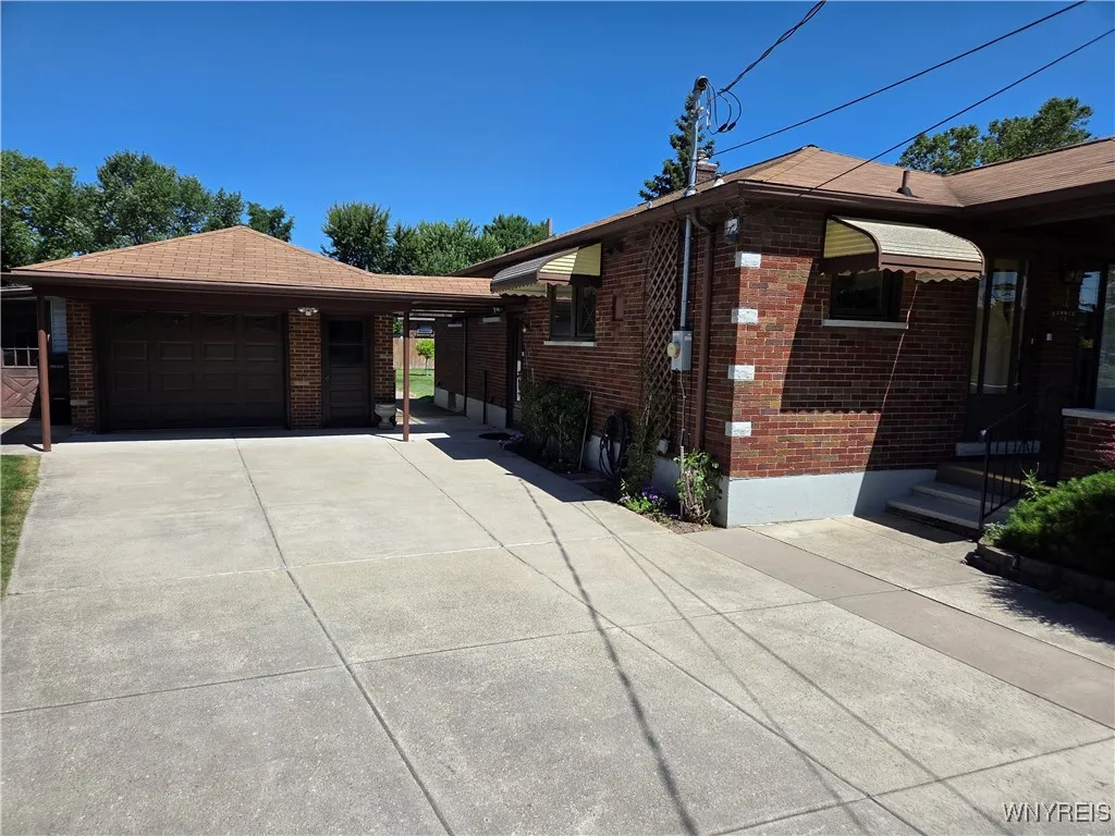 53 Kies Court, Niagara Falls, New York 14304, Niagara Falls, New York 14304, 3 Bedrooms Bedrooms, 7 Rooms Rooms,2 BathroomsBathrooms,Residential,For Sale,53 Kies Court, Niagara Falls, New York 14304,B1623776