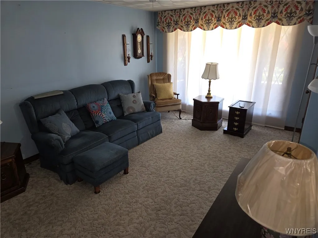 53 Kies Court, Niagara Falls, New York 14304, Niagara Falls, New York 14304, 3 Bedrooms Bedrooms, 7 Rooms Rooms,2 BathroomsBathrooms,Residential,For Sale,53 Kies Court, Niagara Falls, New York 14304,B1623776