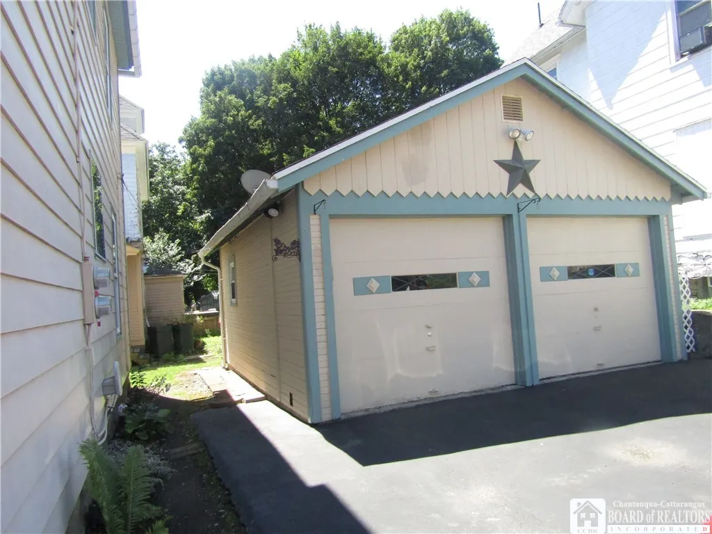161 Thayer Street, Jamestown, New York 14701, Jamestown, New York 14701, 4 Bedrooms Bedrooms, ,2 BathroomsBathrooms,Residential,For Sale,161 Thayer Street, Jamestown, New York 14701,R1623794
