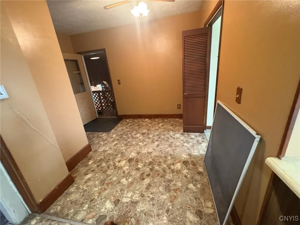 1949 Us Highway 11, Gouverneur, New York 13642, Gouverneur, New York 13642, 4 Bedrooms Bedrooms, 8 Rooms Rooms,2 BathroomsBathrooms,Residential,Closed,1949 Us Highway 11, Gouverneur, New York 13642,0,S1623734