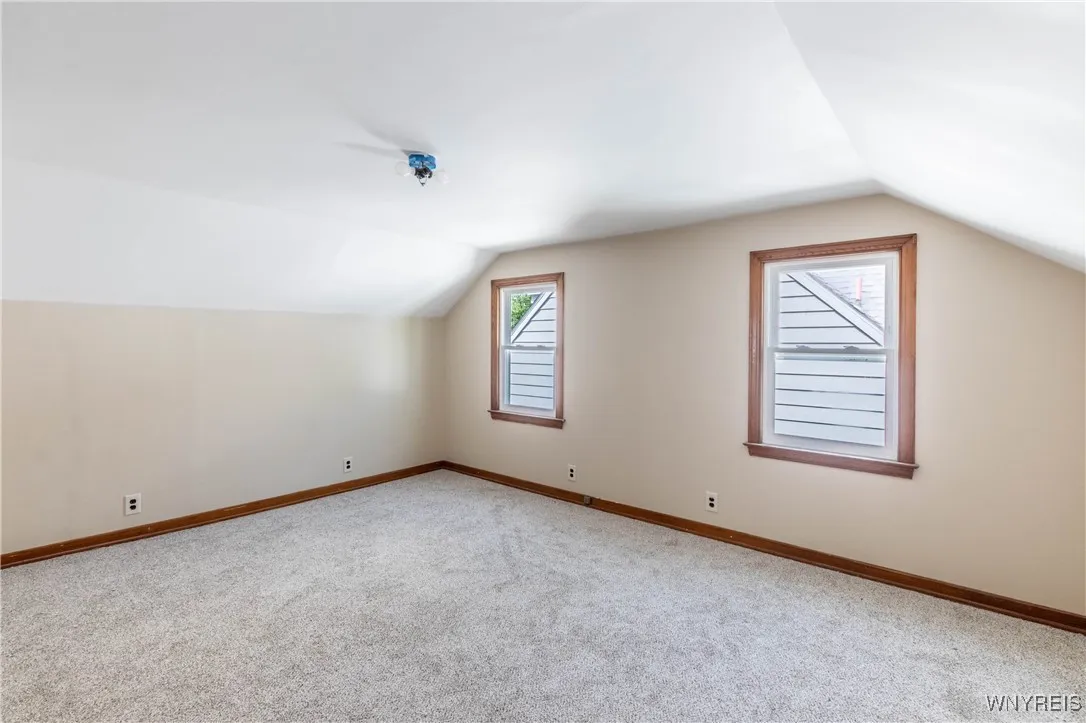 192 Culver Road, Buffalo, New York 14220, Buffalo, New York 14220, 4 Bedrooms Bedrooms, 6 Rooms Rooms,1 BathroomBathrooms,Residential,For Sale,192 Culver Road, Buffalo, New York 14220,B1623316