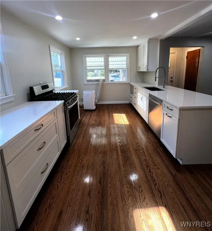 192 Culver Road, Buffalo, New York 14220, Buffalo, New York 14220, 4 Bedrooms Bedrooms, 6 Rooms Rooms,1 BathroomBathrooms,Residential,For Sale,192 Culver Road, Buffalo, New York 14220,B1623316