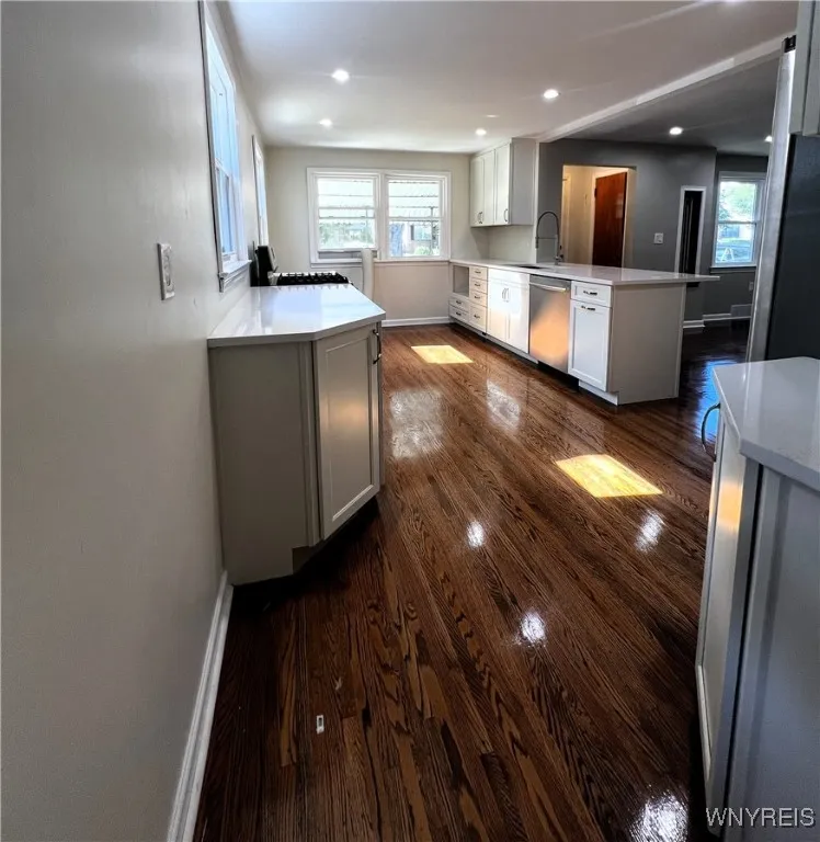 192 Culver Road, Buffalo, New York 14220, Buffalo, New York 14220, 4 Bedrooms Bedrooms, 6 Rooms Rooms,1 BathroomBathrooms,Residential,For Sale,192 Culver Road, Buffalo, New York 14220,B1623316