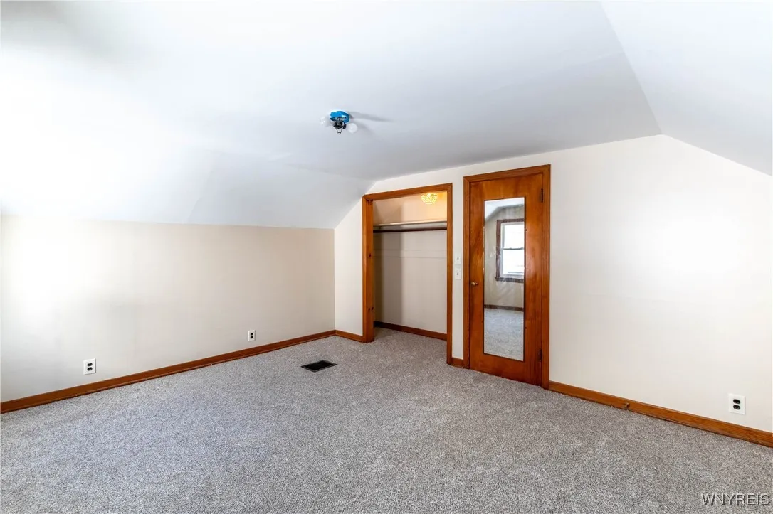 192 Culver Road, Buffalo, New York 14220, Buffalo, New York 14220, 4 Bedrooms Bedrooms, 6 Rooms Rooms,1 BathroomBathrooms,Residential,For Sale,192 Culver Road, Buffalo, New York 14220,B1623316