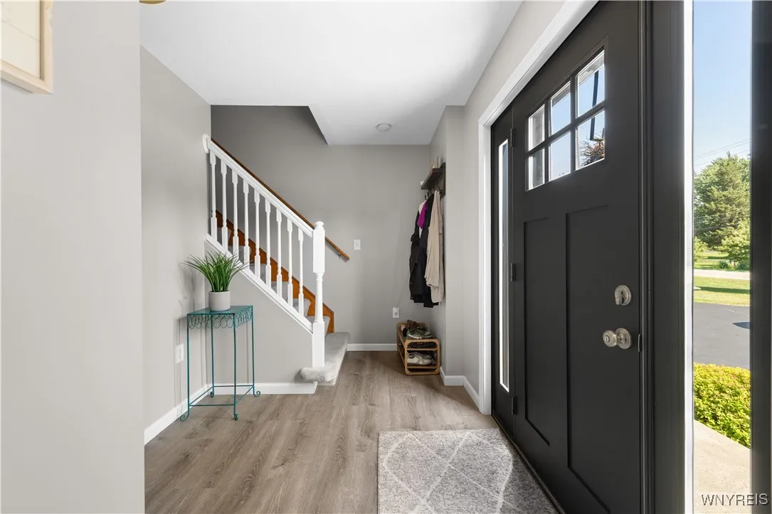 910 Lake Street, Evans, New York 14006, Evans, New York 14006, 4 Bedrooms Bedrooms, 8 Rooms Rooms,2 BathroomsBathrooms,Residential,For Sale,910 Lake Street, Evans, New York 14006,B1622188