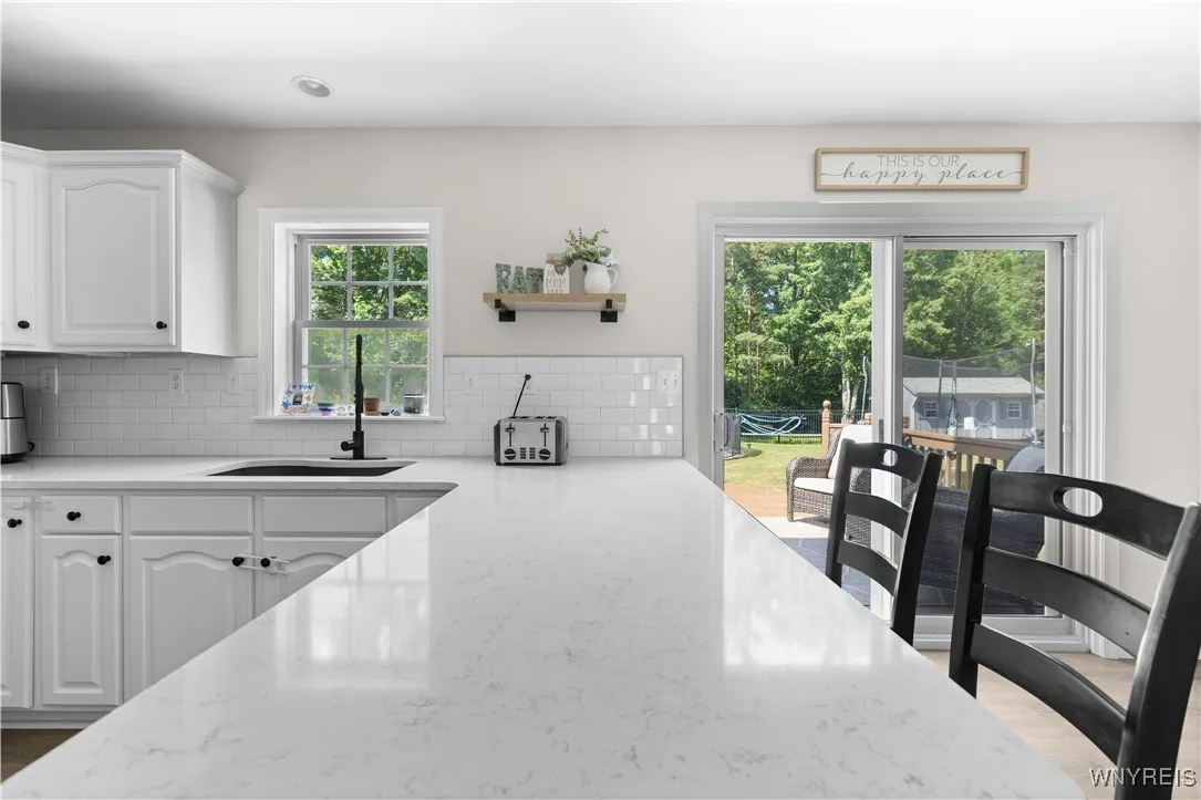 910 Lake Street, Evans, New York 14006, Evans, New York 14006, 4 Bedrooms Bedrooms, 8 Rooms Rooms,2 BathroomsBathrooms,Residential,For Sale,910 Lake Street, Evans, New York 14006,B1622188