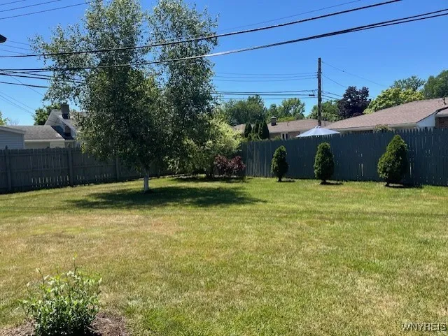 114 Fairways Boulevard, Amherst, New York 14221, Amherst, New York 14221, 4 Bedrooms Bedrooms, 6 Rooms Rooms,2 BathroomsBathrooms,Residential,For Sale,114 Fairways Boulevard, Amherst, New York 14221,B1623774