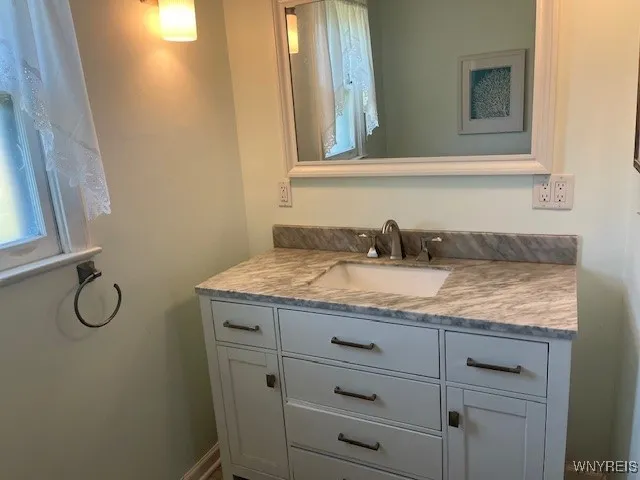 114 Fairways Boulevard, Amherst, New York 14221, Amherst, New York 14221, 4 Bedrooms Bedrooms, 6 Rooms Rooms,2 BathroomsBathrooms,Residential,For Sale,114 Fairways Boulevard, Amherst, New York 14221,B1623774