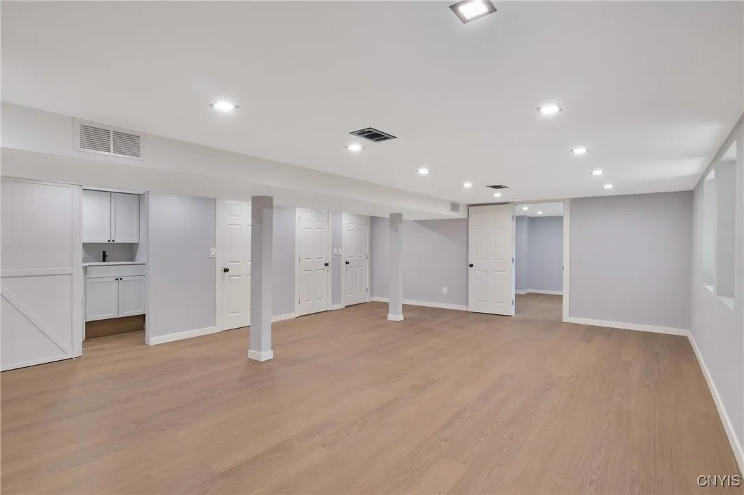 845 Glenwood Avenue, Syracuse, New York 13207, Syracuse, New York 13207, 4 Bedrooms Bedrooms, 11 Rooms Rooms,3 BathroomsBathrooms,Residential,For Sale,845 Glenwood Avenue, Syracuse, New York 13207,S1623643