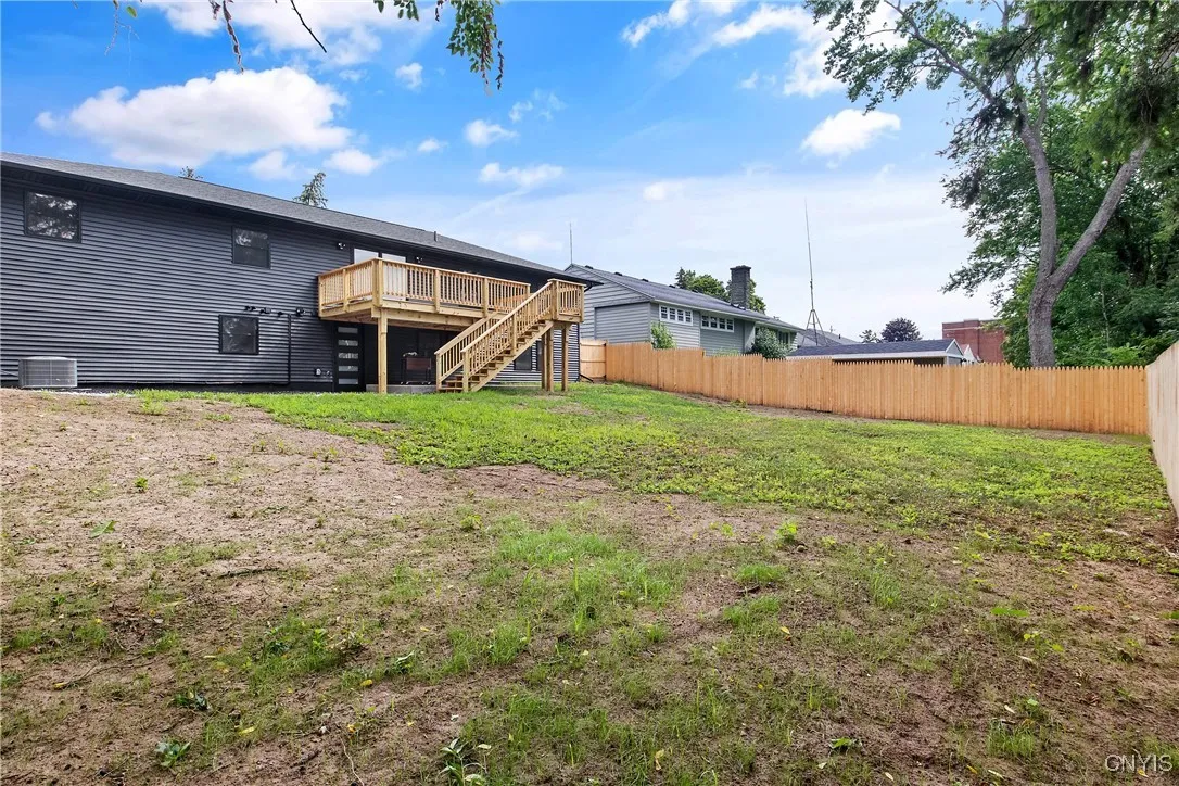 845 Glenwood Avenue, Syracuse, New York 13207, Syracuse, New York 13207, 4 Bedrooms Bedrooms, 11 Rooms Rooms,3 BathroomsBathrooms,Residential,For Sale,845 Glenwood Avenue, Syracuse, New York 13207,S1623643