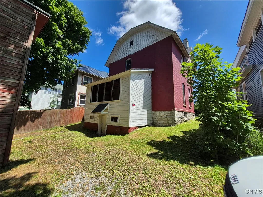 146 South Massey Street, Watertown City, New York, Watertown City, New York 13601, 5 Bedrooms Bedrooms, 10 Rooms Rooms,2 BathroomsBathrooms,Residential,For Sale,146 South Massey Street, Watertown City, New York ,S1623803