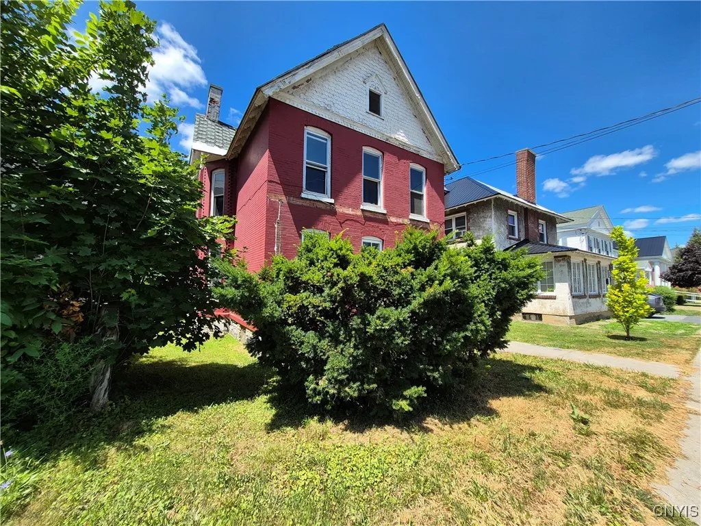 146 South Massey Street, Watertown City, New York, Watertown City, New York 13601, 5 Bedrooms Bedrooms, 10 Rooms Rooms,2 BathroomsBathrooms,Residential,For Sale,146 South Massey Street, Watertown City, New York ,S1623803