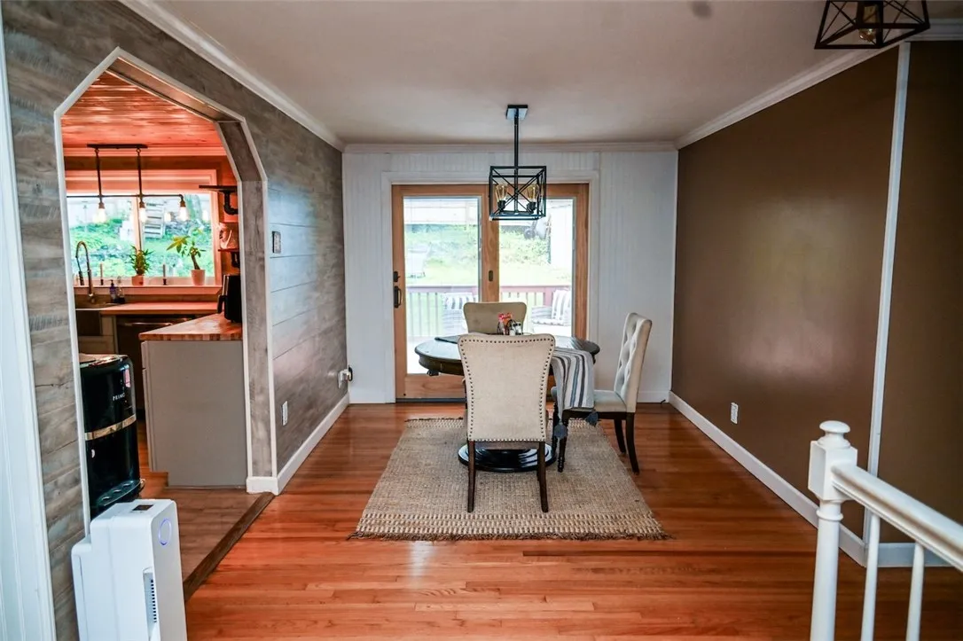 304 Southfield Drive, Manlius, New York 13066, Manlius, New York 13066, 3 Bedrooms Bedrooms, 9 Rooms Rooms,2 BathroomsBathrooms,Residential,For Sale,304 Southfield Drive, Manlius, New York 13066,R1623779