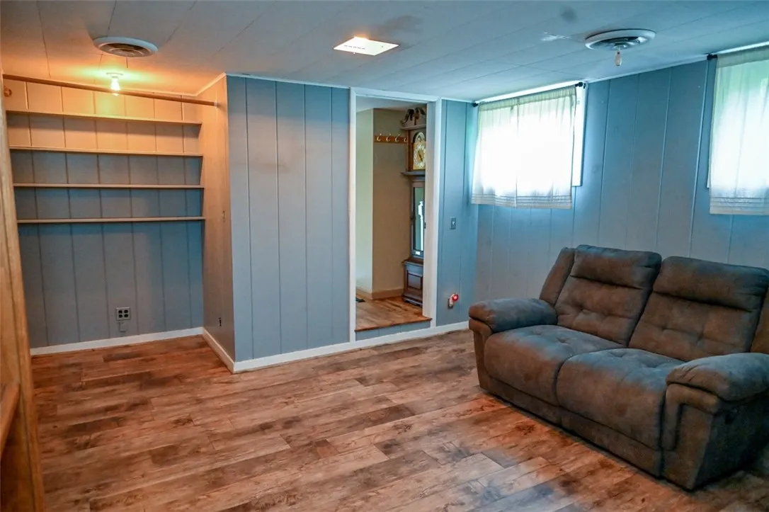 304 Southfield Drive, Manlius, New York 13066, Manlius, New York 13066, 3 Bedrooms Bedrooms, 9 Rooms Rooms,2 BathroomsBathrooms,Residential,For Sale,304 Southfield Drive, Manlius, New York 13066,R1623779