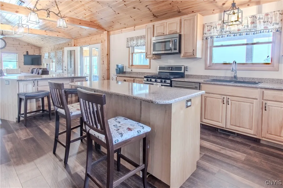 25800 Walrath Road, Lyme, New York 13622, Lyme, New York 13622, 3 Bedrooms Bedrooms, 8 Rooms Rooms,1 BathroomBathrooms,Residential,For Sale,25800 Walrath Road, Lyme, New York 13622,S1623086