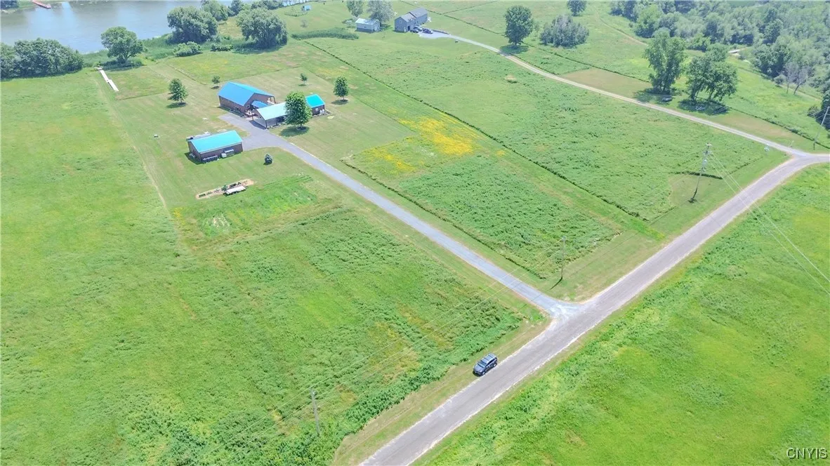 25800 Walrath Road, Lyme, New York 13622, Lyme, New York 13622, 3 Bedrooms Bedrooms, 8 Rooms Rooms,1 BathroomBathrooms,Residential,For Sale,25800 Walrath Road, Lyme, New York 13622,S1623086