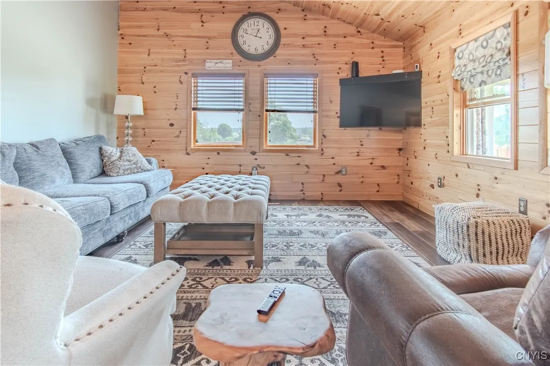 25800 Walrath Road, Lyme, New York 13622, Lyme, New York 13622, 3 Bedrooms Bedrooms, 8 Rooms Rooms,1 BathroomBathrooms,Residential,For Sale,25800 Walrath Road, Lyme, New York 13622,S1623086