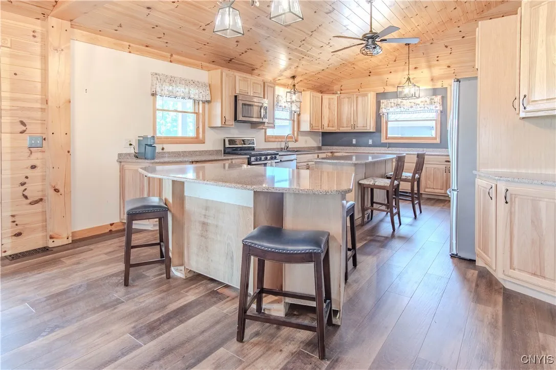 25800 Walrath Road, Lyme, New York 13622, Lyme, New York 13622, 3 Bedrooms Bedrooms, 8 Rooms Rooms,1 BathroomBathrooms,Residential,For Sale,25800 Walrath Road, Lyme, New York 13622,S1623086