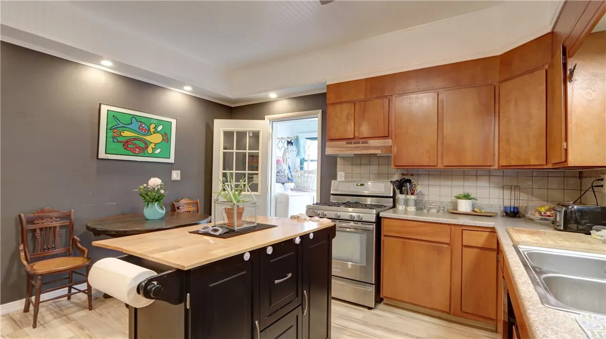 51 Sherrill Street, Geneva City, New York 14456, Geneva City, New York 14456, 5 Bedrooms Bedrooms, 15 Rooms Rooms,3 BathroomsBathrooms,Residential,For Sale,51 Sherrill Street, Geneva City, New York 14456,R1623632