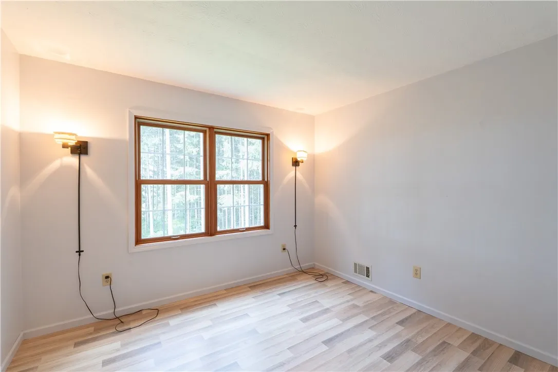 6595 Hilts Road, Sparta, New York 14572, Sparta, New York 14572, 3 Bedrooms Bedrooms, 7 Rooms Rooms,2 BathroomsBathrooms,Residential,For Sale,6595 Hilts Road, Sparta, New York 14572,R1618262