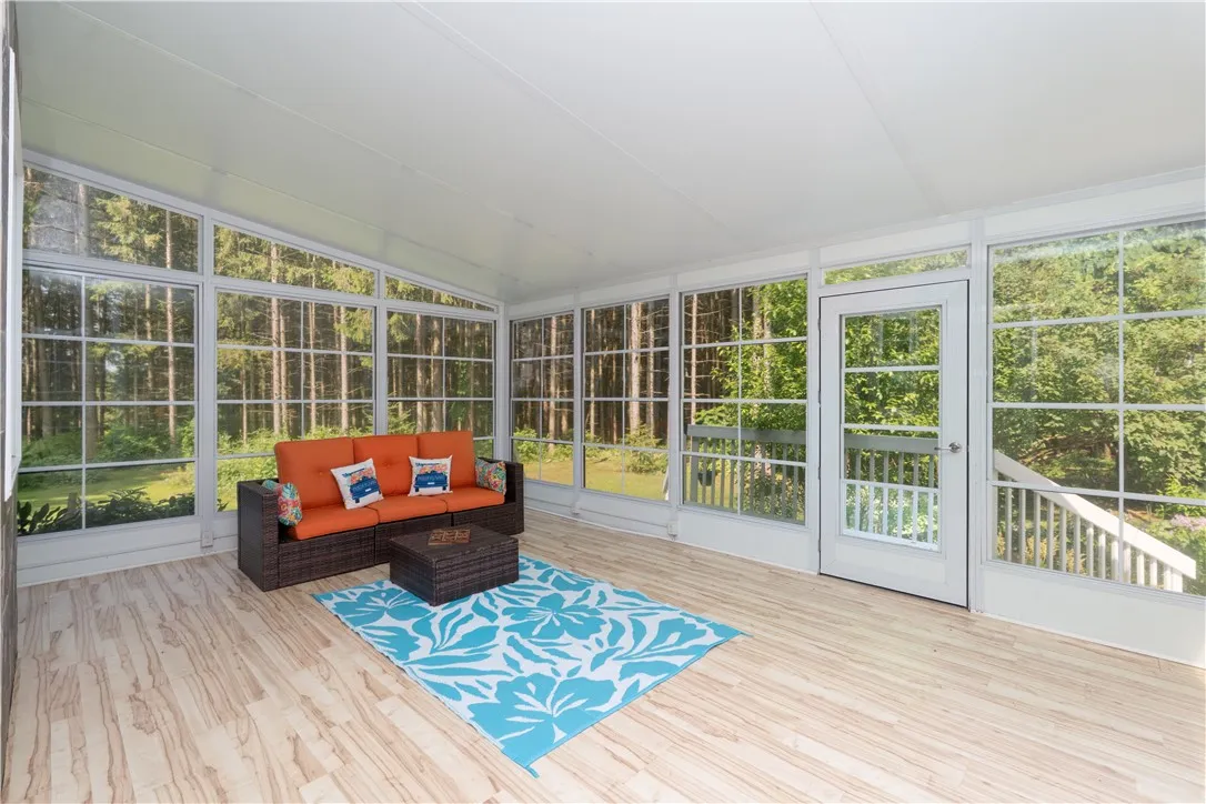 6595 Hilts Road, Sparta, New York 14572, Sparta, New York 14572, 3 Bedrooms Bedrooms, 7 Rooms Rooms,2 BathroomsBathrooms,Residential,For Sale,6595 Hilts Road, Sparta, New York 14572,R1618262
