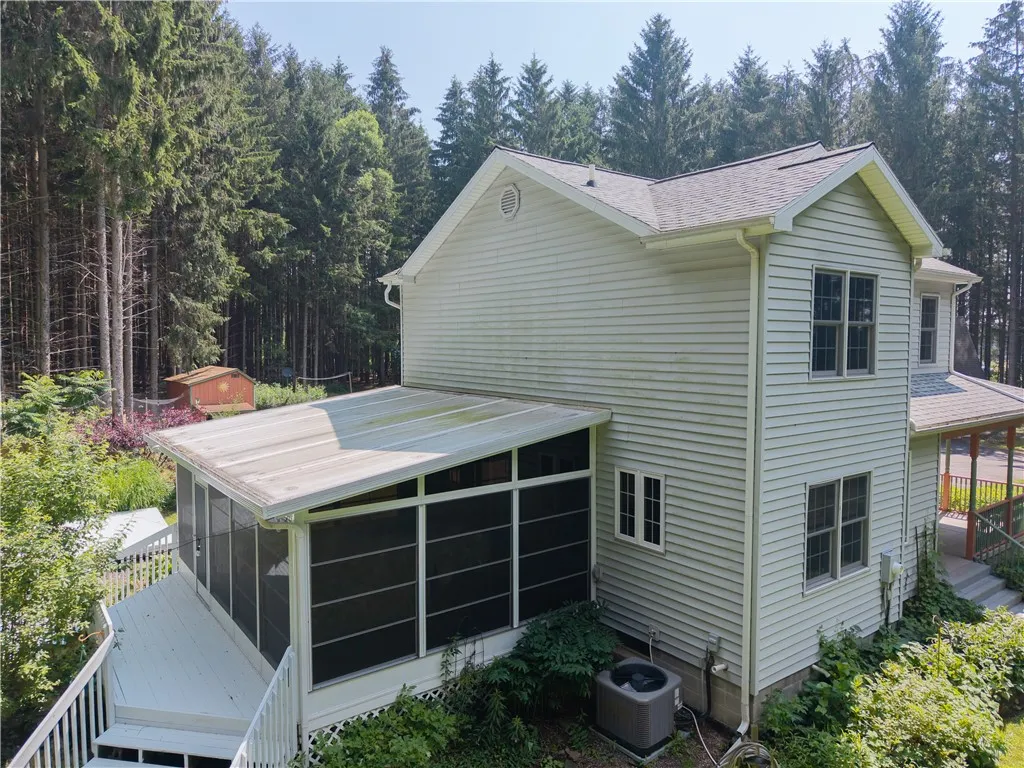 6595 Hilts Road, Sparta, New York 14572, Sparta, New York 14572, 3 Bedrooms Bedrooms, 7 Rooms Rooms,2 BathroomsBathrooms,Residential,For Sale,6595 Hilts Road, Sparta, New York 14572,R1618262