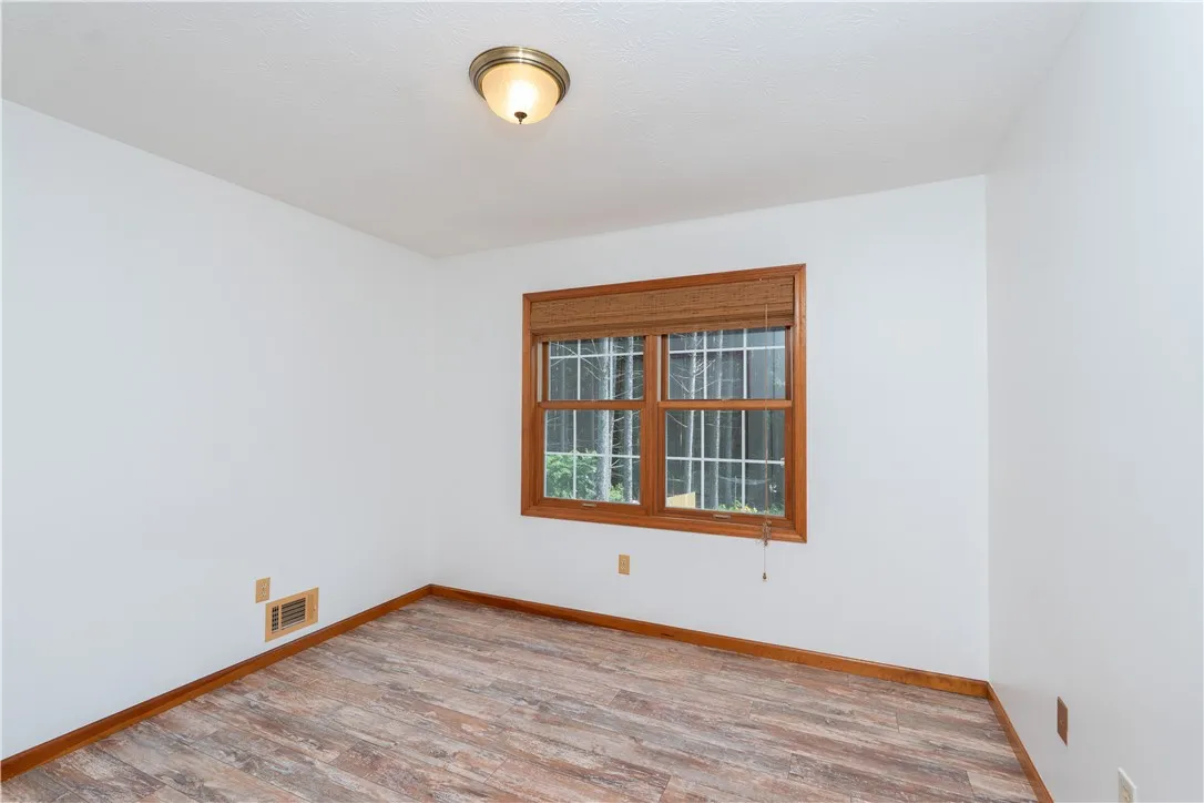 6595 Hilts Road, Sparta, New York 14572, Sparta, New York 14572, 3 Bedrooms Bedrooms, 7 Rooms Rooms,2 BathroomsBathrooms,Residential,For Sale,6595 Hilts Road, Sparta, New York 14572,R1618262