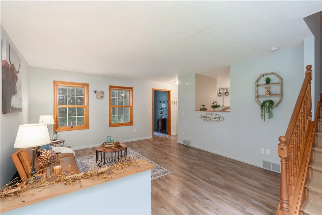 6595 Hilts Road, Sparta, New York 14572, Sparta, New York 14572, 3 Bedrooms Bedrooms, 7 Rooms Rooms,2 BathroomsBathrooms,Residential,For Sale,6595 Hilts Road, Sparta, New York 14572,R1618262