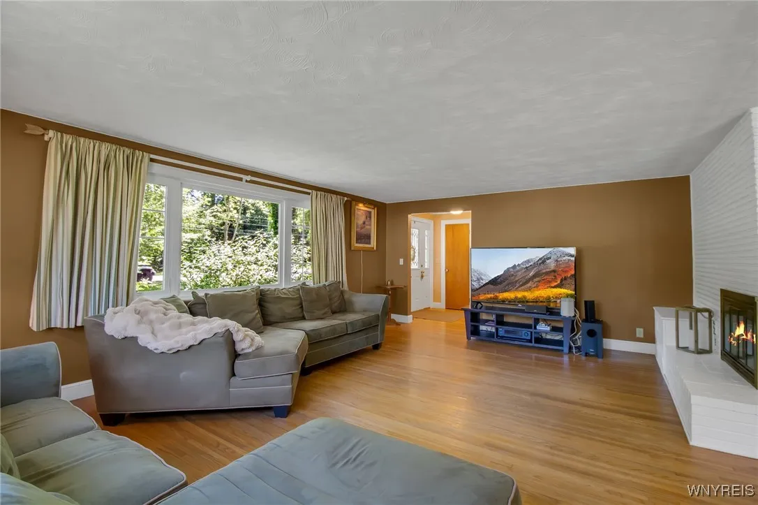 269 Woodland Drive, Orchard Park, New York 14127, Orchard Park, New York 14127, 4 Bedrooms Bedrooms, 9 Rooms Rooms,2 BathroomsBathrooms,Residential,For Sale,269 Woodland Drive, Orchard Park, New York 14127,B1623778