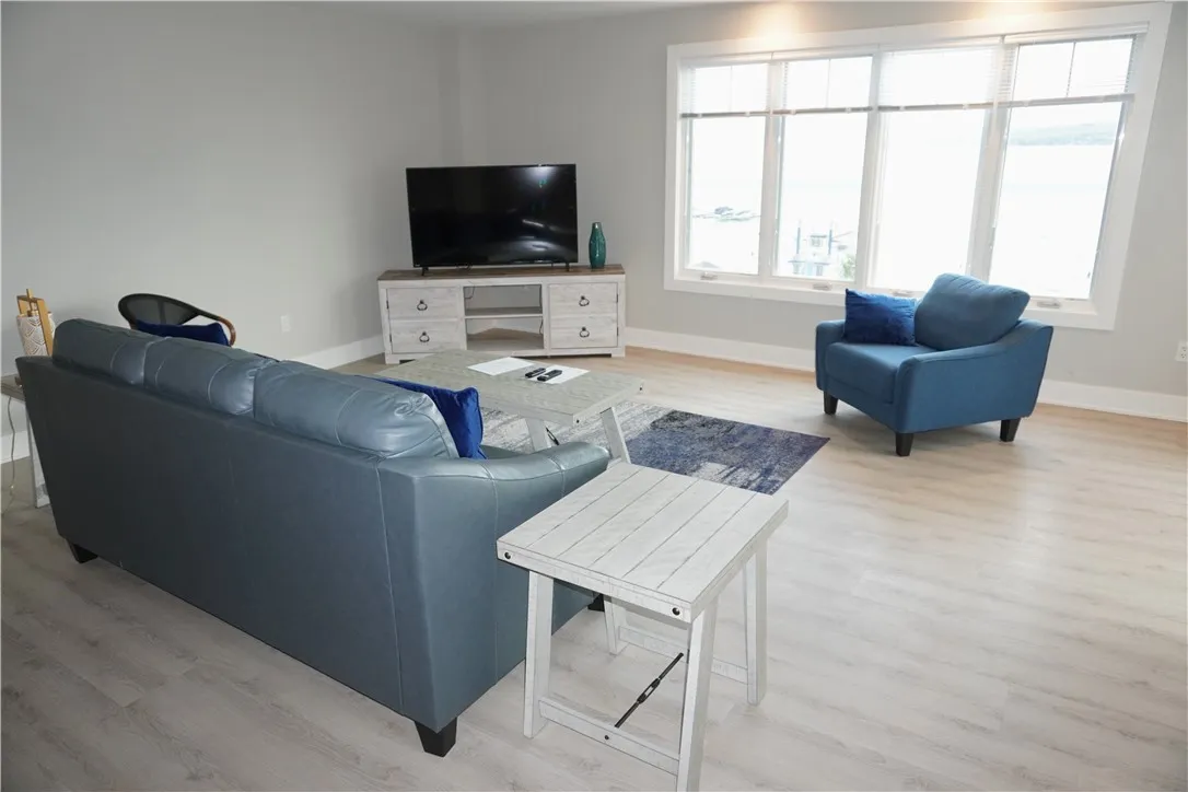 205 Lakeshore Drive 521, Canandaigua City, New Yor, Canandaigua City, New York 14424, 1 Bedroom Bedrooms, 4 Rooms Rooms,1 BathroomBathrooms,Residential,For Sale,205 Lakeshore Drive 521, Canandaigua City, New Yor,R1623820