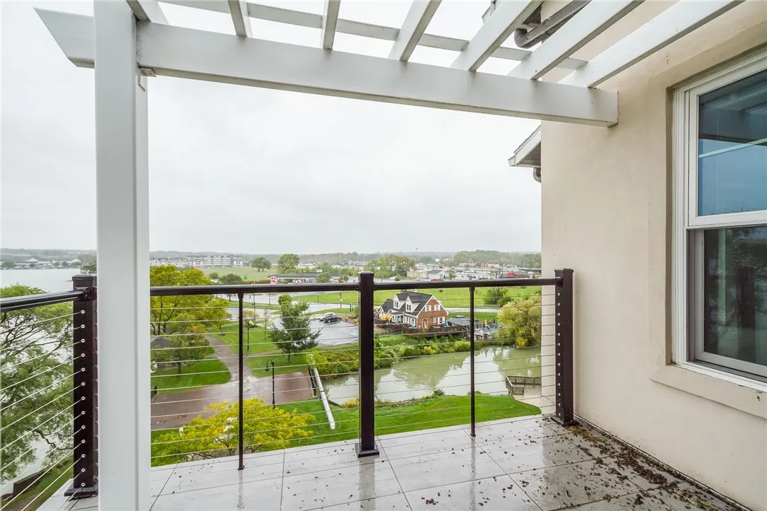 205 Lakeshore Drive 521, Canandaigua City, New Yor, Canandaigua City, New York 14424, 1 Bedroom Bedrooms, 4 Rooms Rooms,1 BathroomBathrooms,Residential,For Sale,205 Lakeshore Drive 521, Canandaigua City, New Yor,R1623820