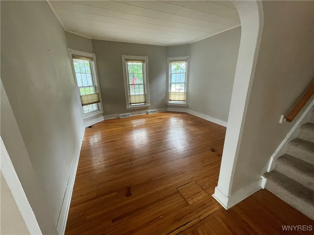 35 Pound Street, Lockport City, New York 14094, Lockport City, New York 14094, 3 Bedrooms Bedrooms, ,2 BathroomsBathrooms,Residential,For Sale,35 Pound Street, Lockport City, New York 14094,B1623476