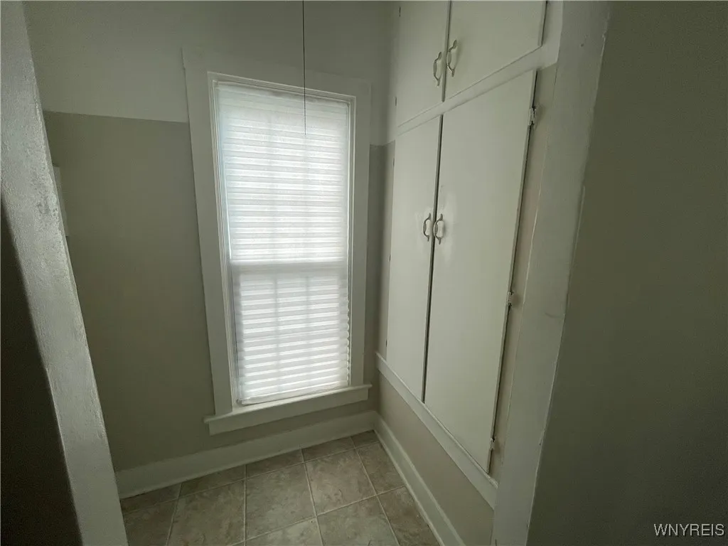35 Pound Street, Lockport City, New York 14094, Lockport City, New York 14094, 3 Bedrooms Bedrooms, ,2 BathroomsBathrooms,Residential,For Sale,35 Pound Street, Lockport City, New York 14094,B1623476