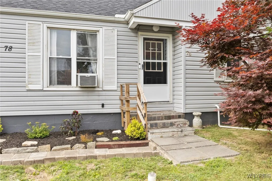 78 Grand Boulevard, Cheektowaga, New York 14225, Cheektowaga, New York 14225, 3 Bedrooms Bedrooms, 7 Rooms Rooms,1 BathroomBathrooms,Residential,For Sale,78 Grand Boulevard, Cheektowaga, New York 14225,B1623824