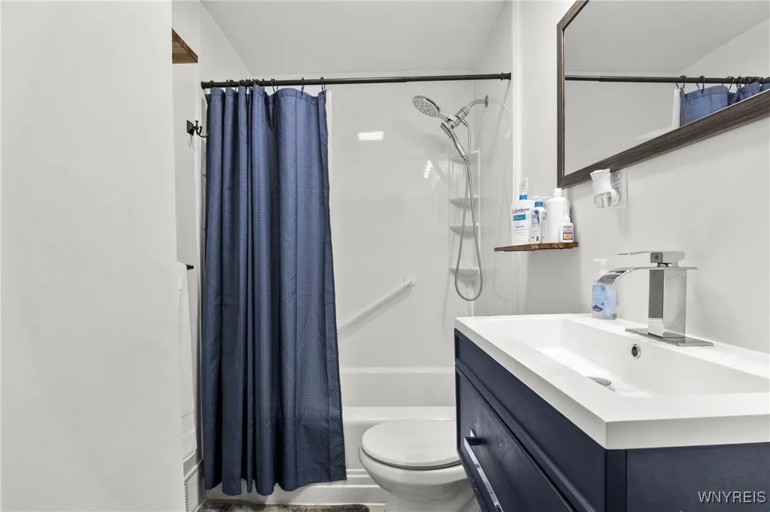 78 Grand Boulevard, Cheektowaga, New York 14225, Cheektowaga, New York 14225, 3 Bedrooms Bedrooms, 7 Rooms Rooms,1 BathroomBathrooms,Residential,For Sale,78 Grand Boulevard, Cheektowaga, New York 14225,B1623824