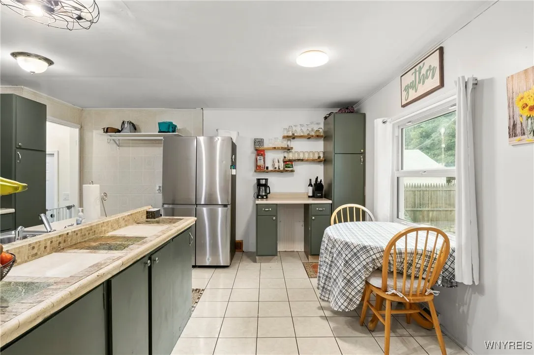 78 Grand Boulevard, Cheektowaga, New York 14225, Cheektowaga, New York 14225, 3 Bedrooms Bedrooms, 7 Rooms Rooms,1 BathroomBathrooms,Residential,For Sale,78 Grand Boulevard, Cheektowaga, New York 14225,B1623824