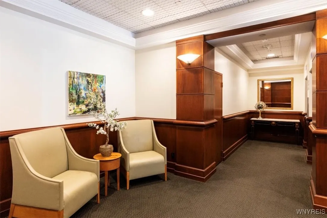 600 Main Street 702, Buffalo, New York 14202, Buffalo, New York 14202, 2 Bedrooms Bedrooms, 4 Rooms Rooms,2 BathroomsBathrooms,Residential Lease,For Rent,600 Main Street 702, Buffalo, New York 14202,B1621300