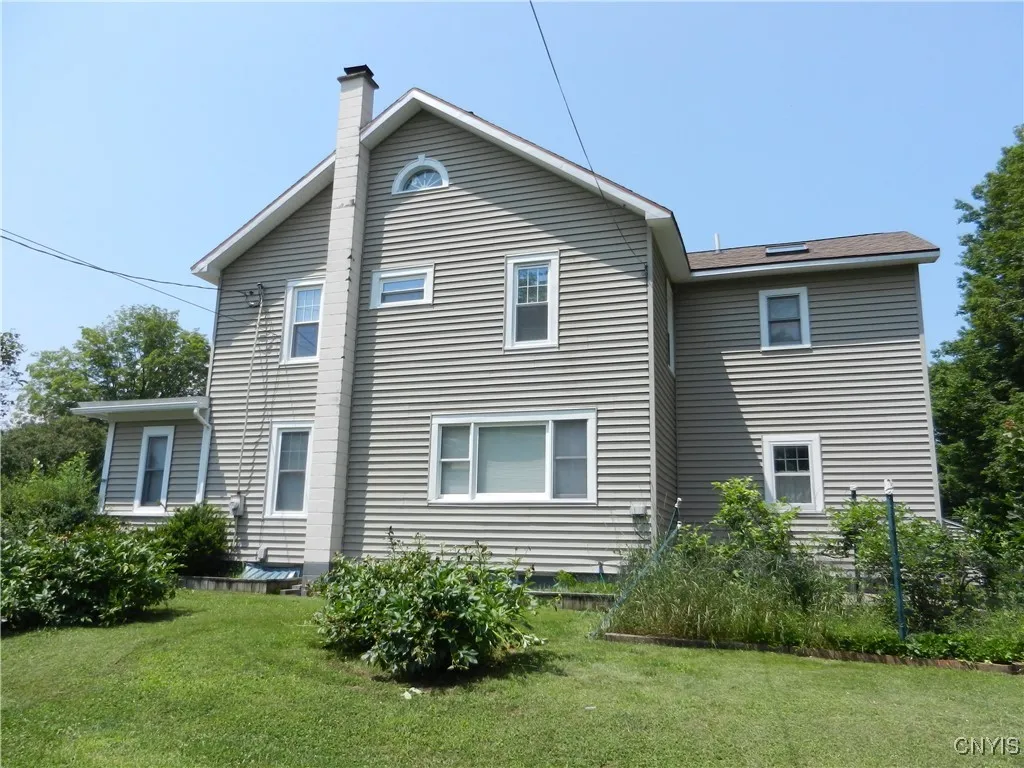 27 Spofford Square, Manheim, New York 13329, Manheim, New York 13329, 4 Bedrooms Bedrooms, 9 Rooms Rooms,2 BathroomsBathrooms,Residential,For Sale,27 Spofford Square, Manheim, New York 13329,S1623279