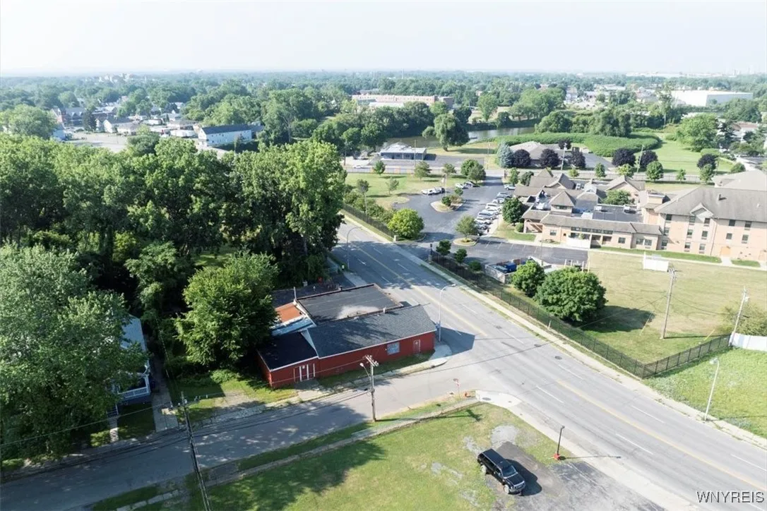1572 Seneca Street, Buffalo, New York 14210, Buffalo, New York 14210, ,Commercial Sale,For Sale,1572 Seneca Street, Buffalo, New York 14210,B1623221