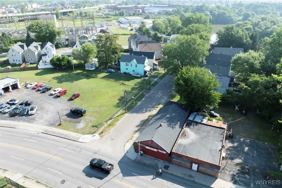 1572 Seneca Street, Buffalo, New York 14210, Buffalo, New York 14210, ,Commercial Sale,For Sale,1572 Seneca Street, Buffalo, New York 14210,B1623221