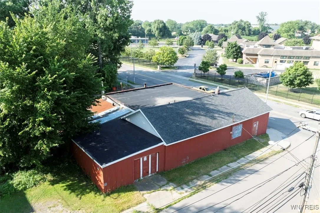 1572 Seneca Street, Buffalo, New York 14210, Buffalo, New York 14210, ,Commercial Sale,For Sale,1572 Seneca Street, Buffalo, New York 14210,B1623221
