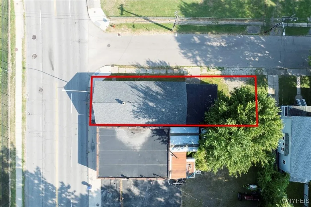 1572 Seneca Street, Buffalo, New York 14210, Buffalo, New York 14210, ,Commercial Sale,For Sale,1572 Seneca Street, Buffalo, New York 14210,B1623221